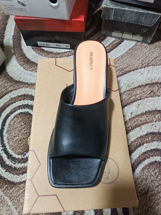 Летние шлепки-туфли на платформе