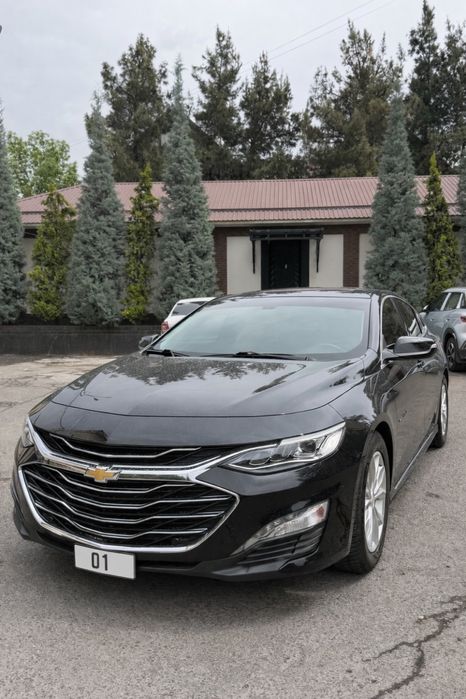 Продается своя Malibu 2 premier 2021