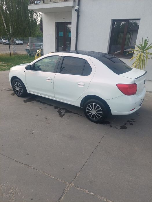 Logan 2013 1.2 benzina