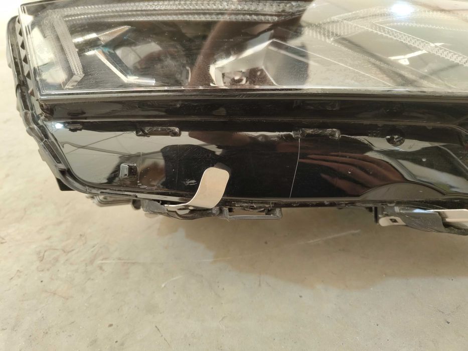 Far Dreapta Skoda Octavia 4 Facelift Full Led