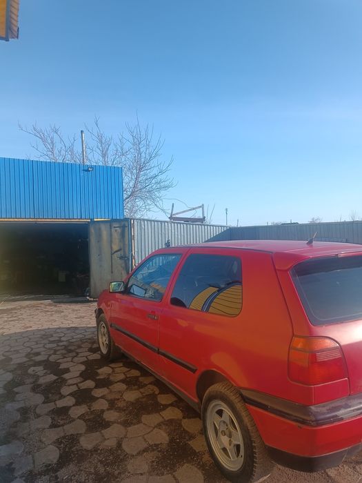 Golf 3 1.8 автомат