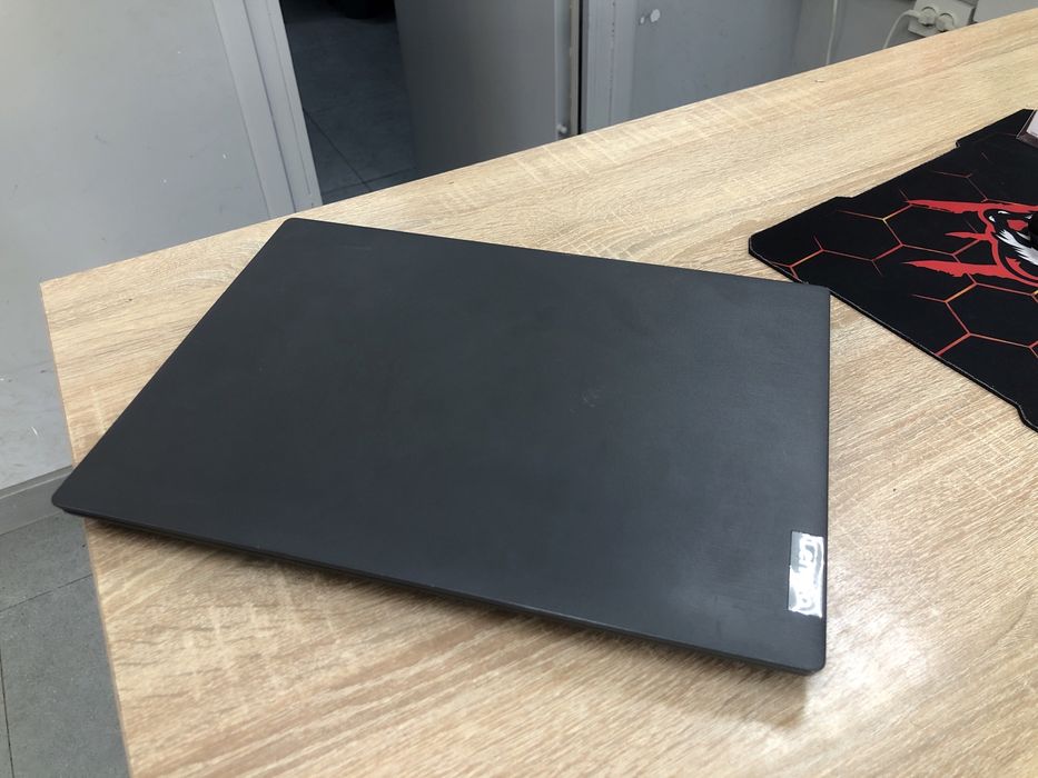 ноутбук Lenova v14  a4