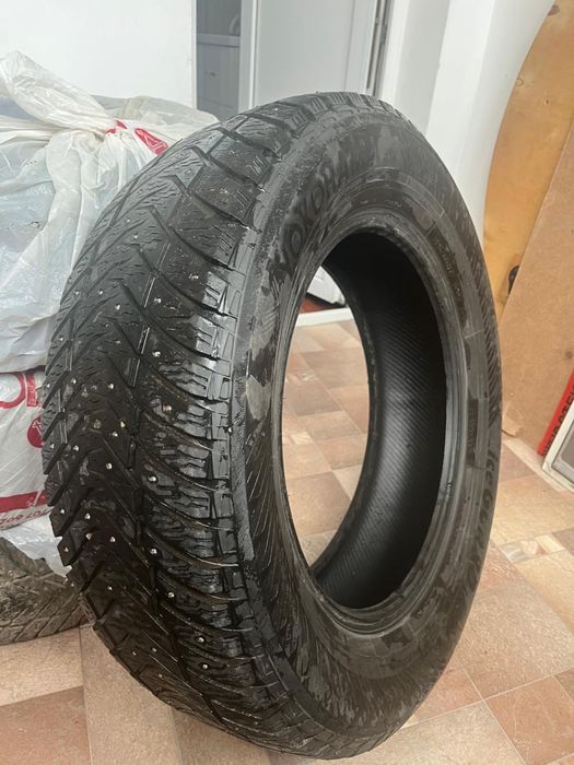 Продам зимние шины