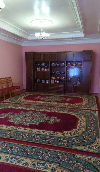 М-39да хамма шароитга эга 8-сотихли ховли сотилади.