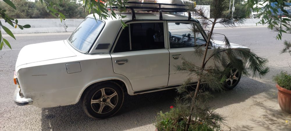 Vaz 2106 jhffgjjjkvgjkbbb