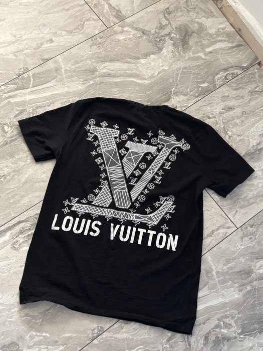 Тениска на louis vuitton