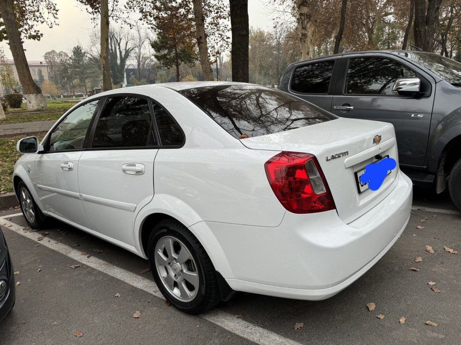 Продам женира 2021 года в отличном состояние в дтп не участвовал.