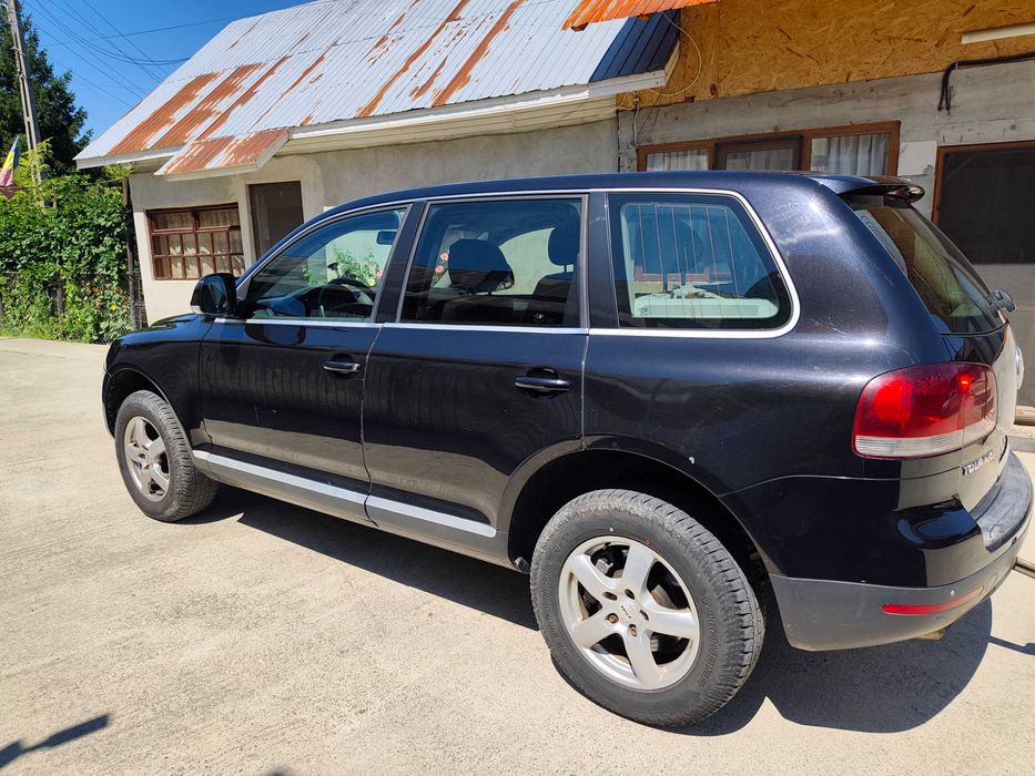 Vând Vw Touareg V6 3.0TDI