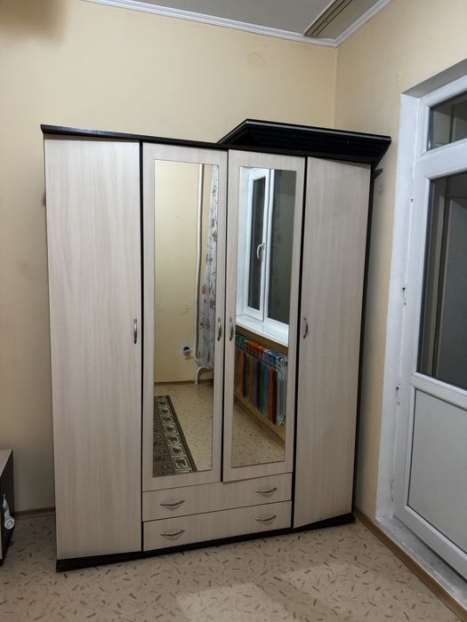 Спальный гарнитур