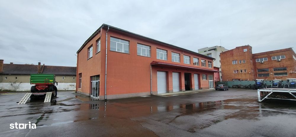 Imobil D+P+E in Calea Feldioarei,  suprafata 3488 mp, teren 6800 mp!