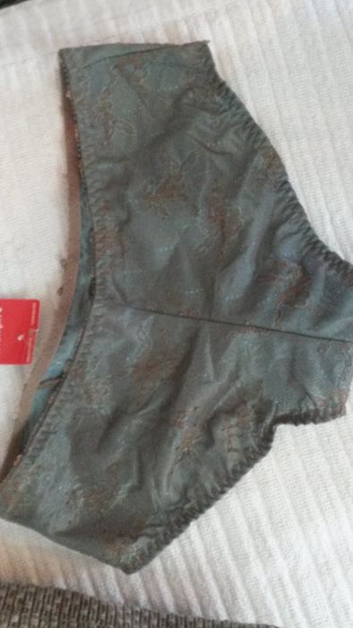 Оригинално ново бельо