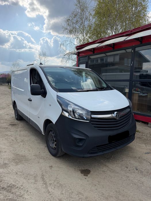 Dezmembrez Opel vivaro 1.6 r9m d452 biturbo 125 cp