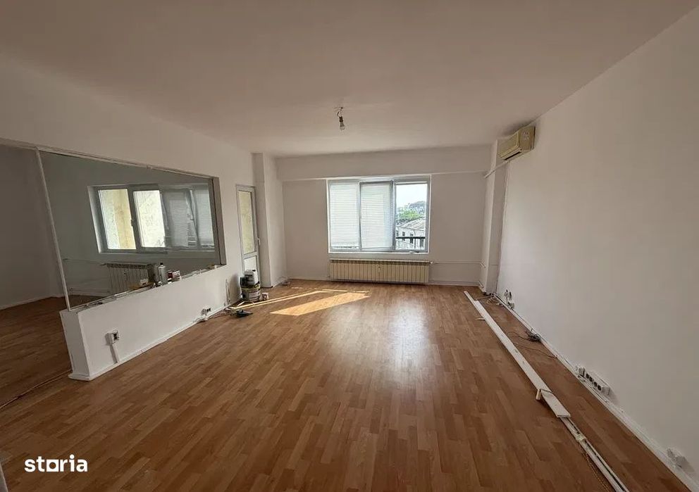 Inchiriere 3 camere Alba Iulia, Decebal, Burebista ideal pentru sediu