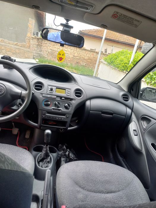 Toyota yaris 2005г. 1.4 d4d
