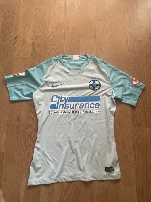 Tricou purtat de Florinel Coman in sezonul 2018\2019