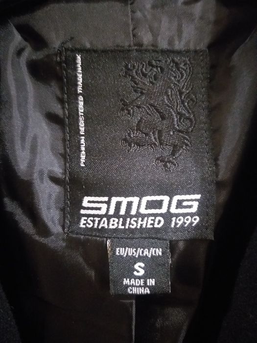 Продавам чисто ново палто