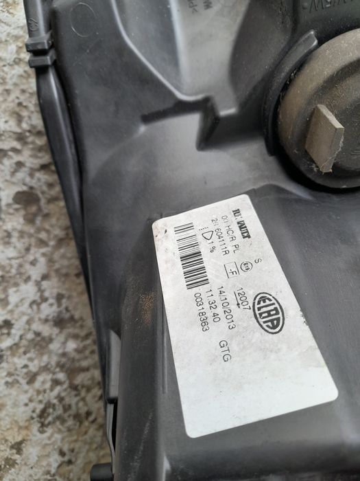 Set Far Farui Stanga Dreapta Dacia Sandero Stepway Logan