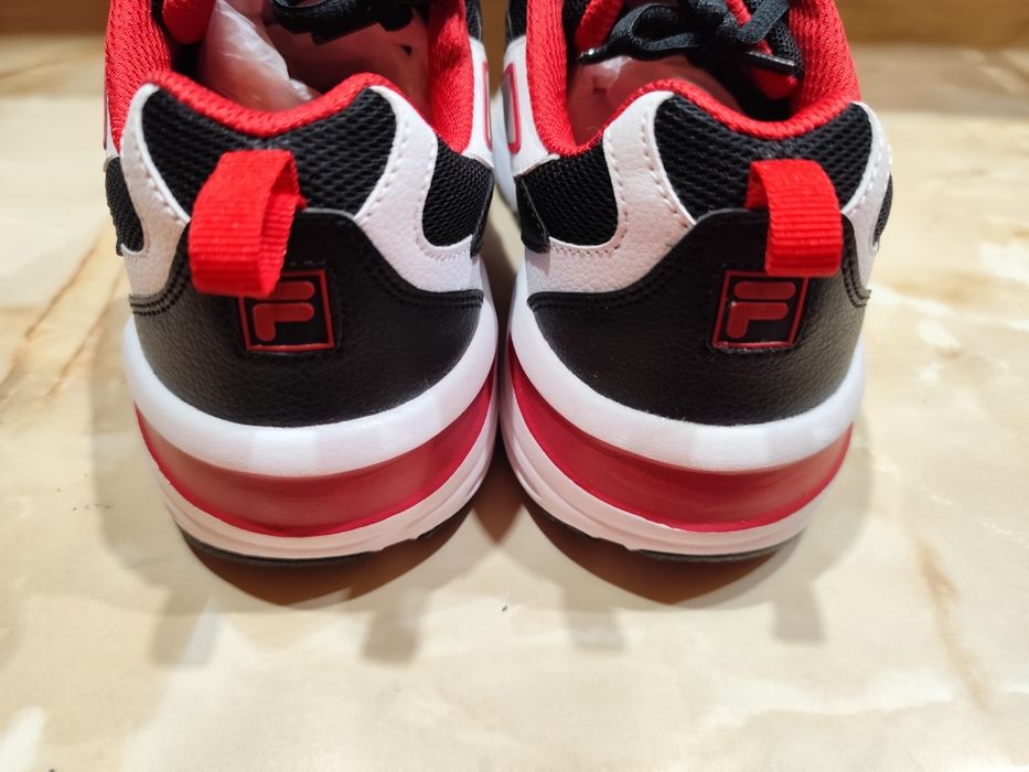 Унисекс маратонки Fila