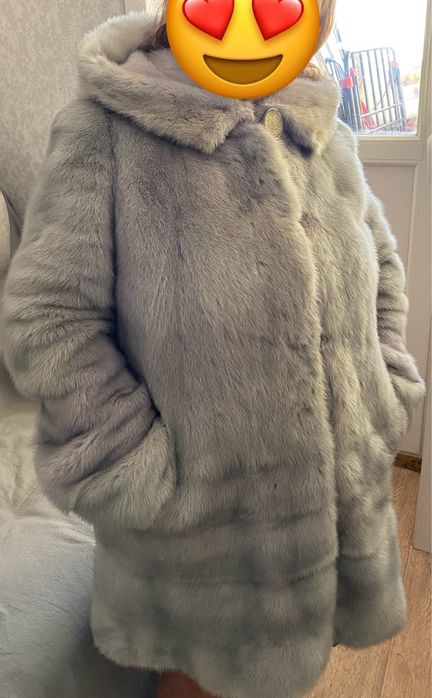 Шуба норковая голубая