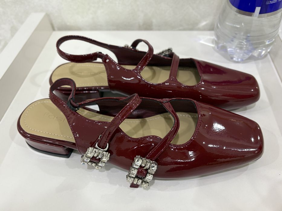 Туфли сатылдаы 37-38 размер