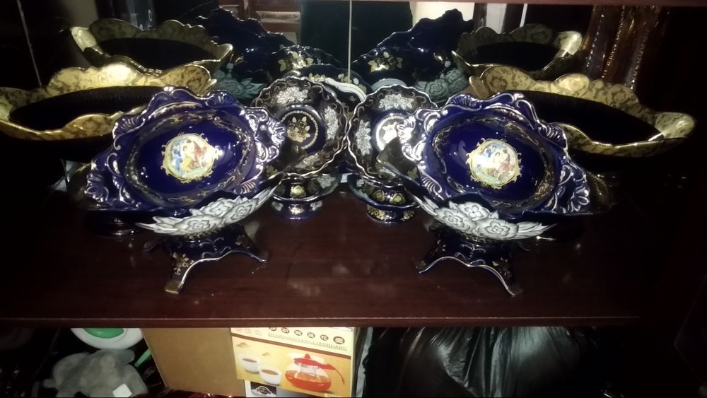 Продам свой  набор посуды Мадонна.