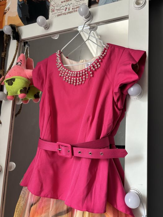 Женский платье на весну