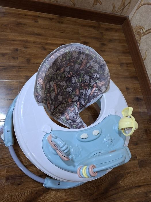 Продаются детские ходунки