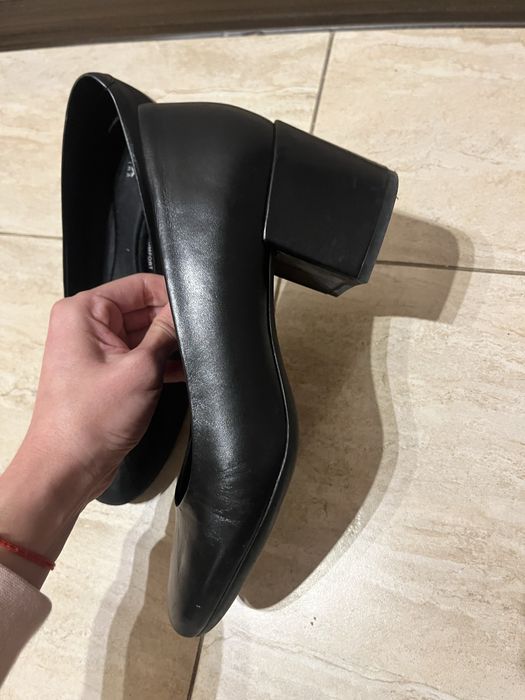 Класически обувки