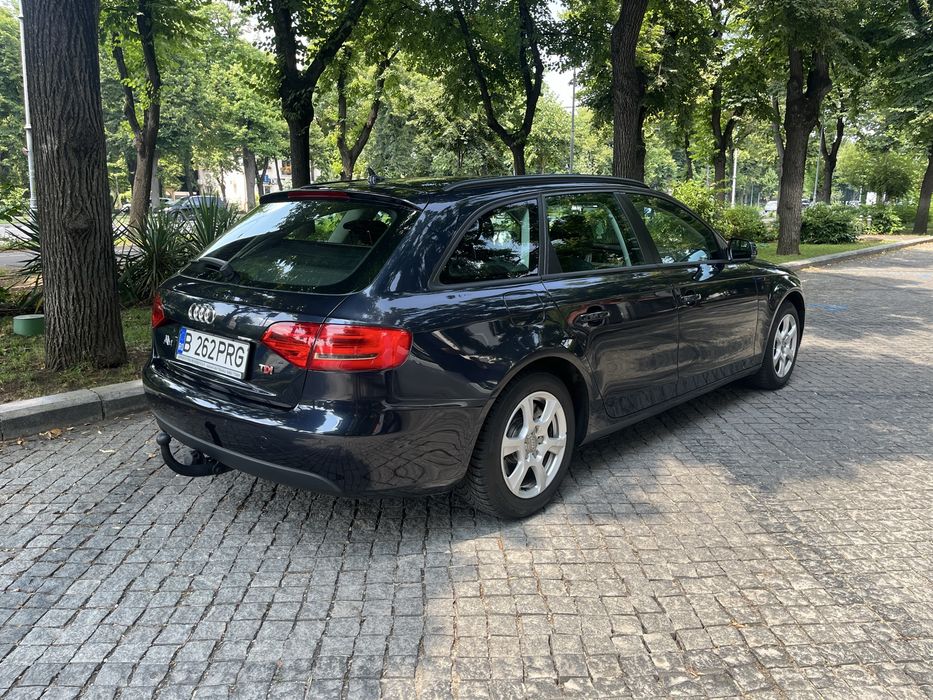 Audi A4 2.0 TDI - 2011-10