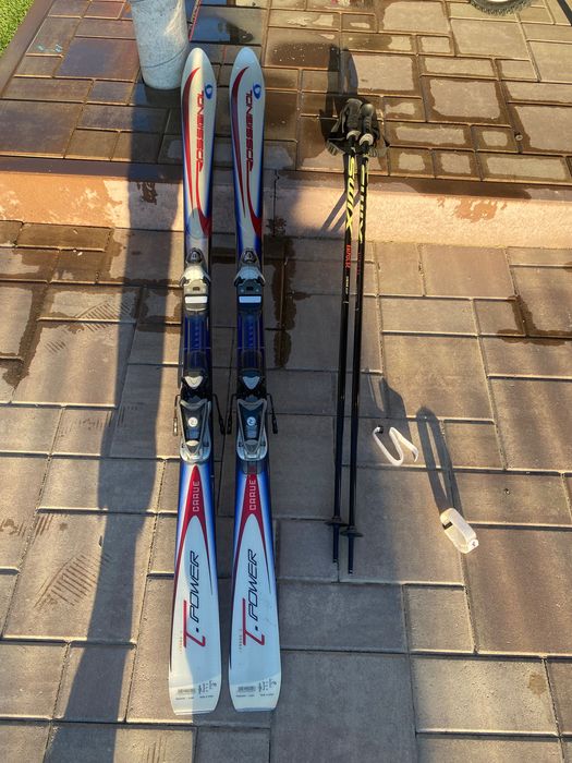 Schiuri rossignol cu bețe și husă