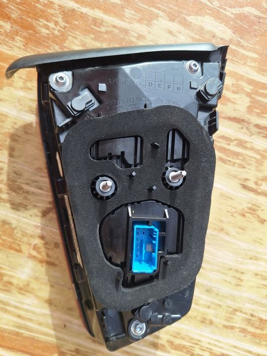 Stop dreapta full led pe haion vw Pasat b8