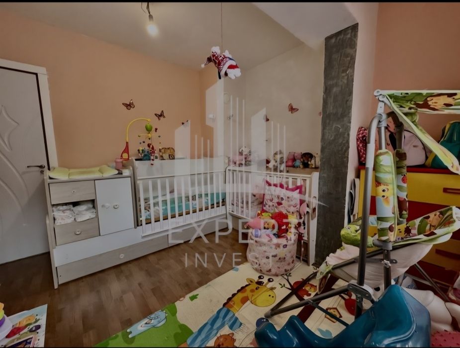 Продава се Тристаен апартамент в Варна, Левски - 61 кв.м за 2622 €/кв.м - Снимка #8