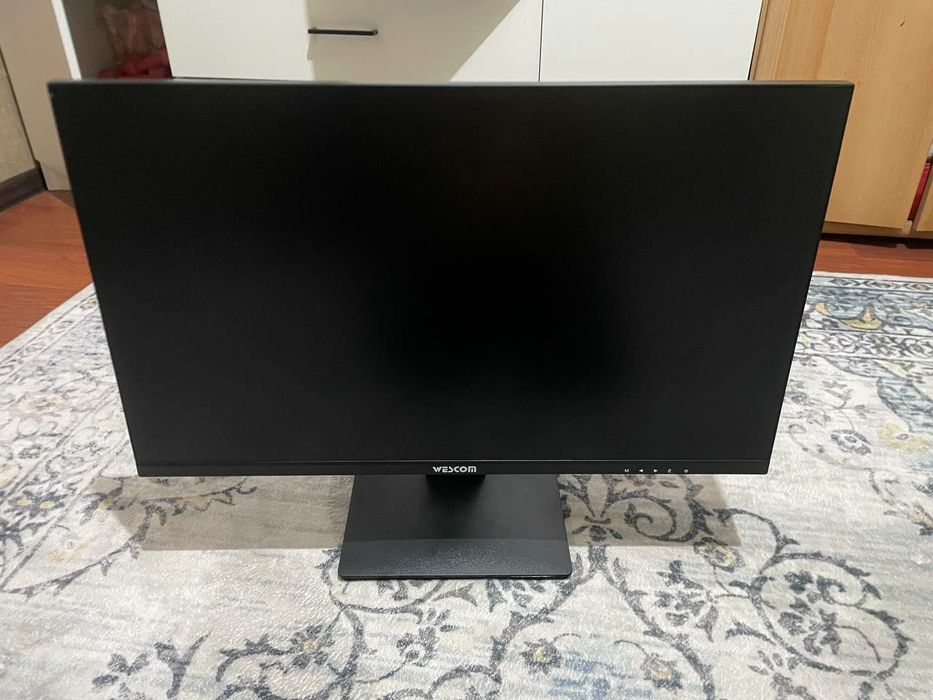 Монитор Wescom 180hz 30 дюймоый в хорошем состоянии