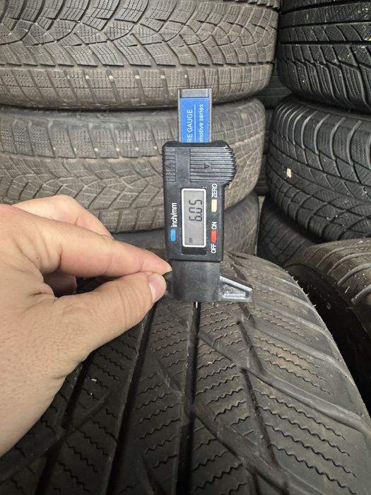 2 anvelope Bridgestone Blizzak LM001 205/60 R17 93H – DOT 2023