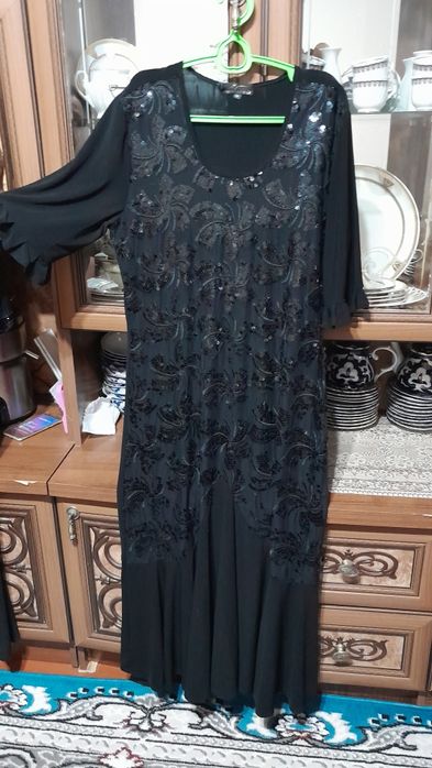 Платья праздничные на выбор размер 48×56