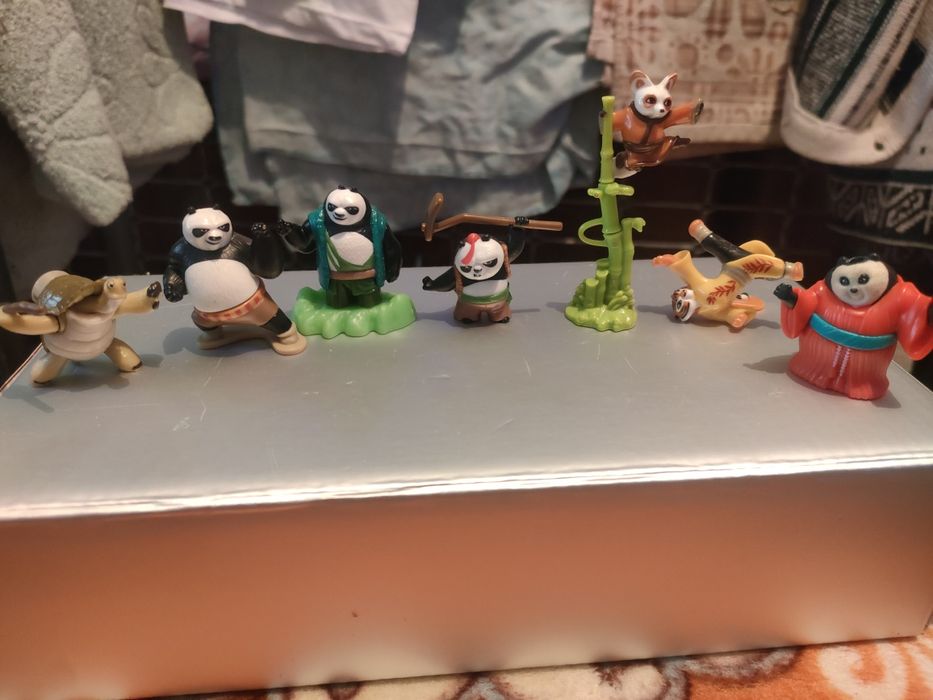 Игрушки из Киндера