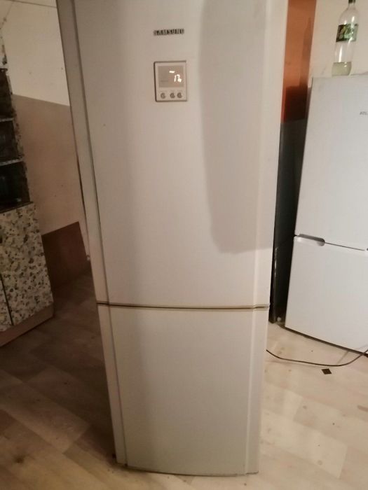 Холодильник Самсунг