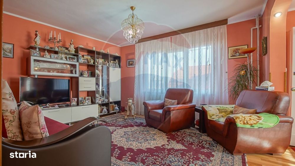 Casă spațioasă și practică, aproape natură si oraș- Cartier Dârste