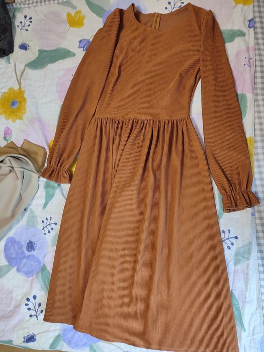 Дамски рокли по 15 лв.