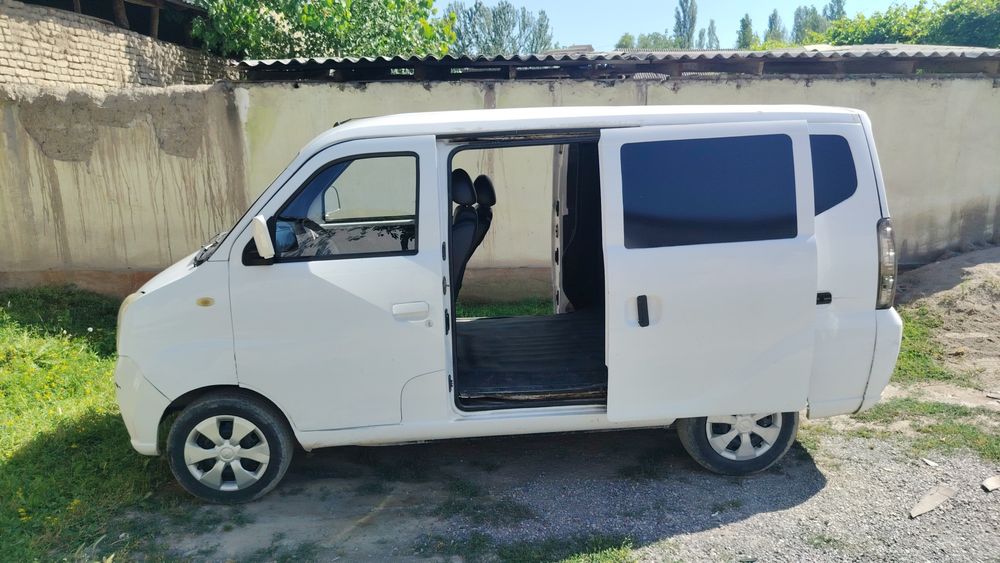 Lifan fosion gruzavoy van