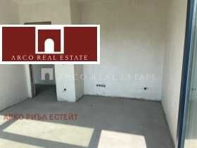 Продава се Тристаен апартамент в София, Хаджи Димитър - 92 кв.м за 2044 €/кв.м - Снимка #3