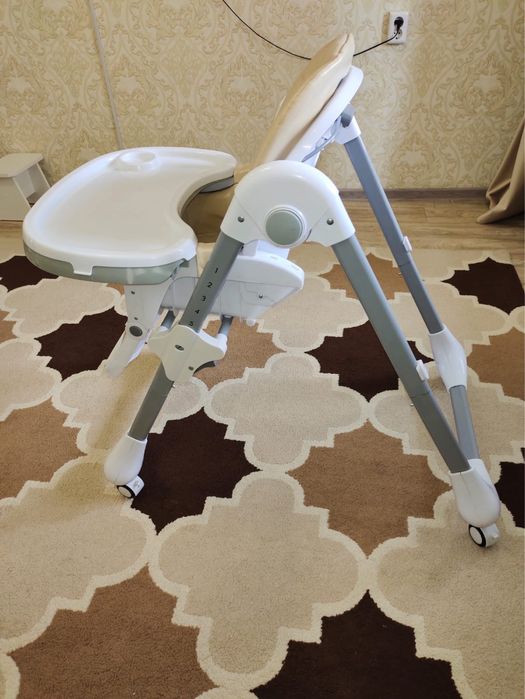 Стул для кормления