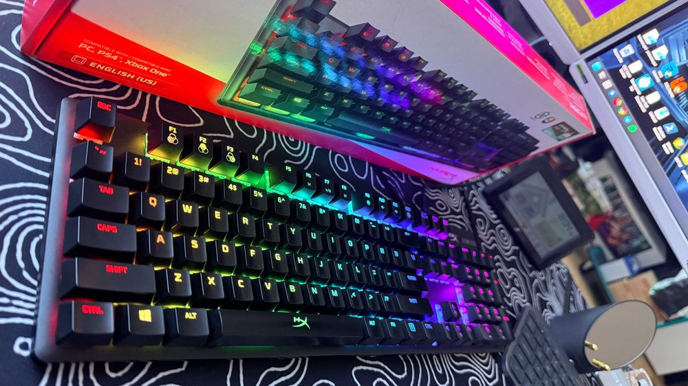 Tastatura HyperX Alloy Origins RGB, switch HX Aqua - Tactile