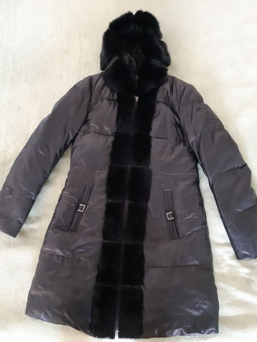 Продам кожаный пуховик