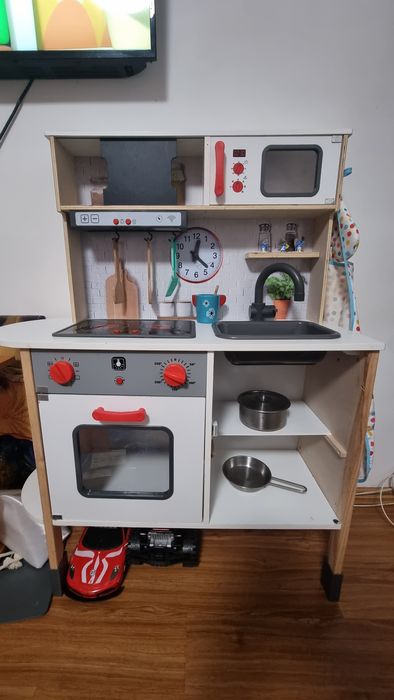 Bucatarie cu accesorii