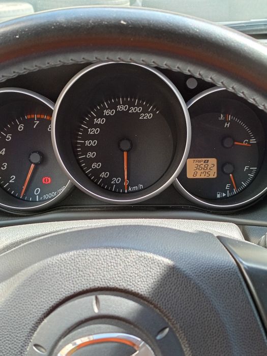 Mazda 3, Ford focus stare  foarte buna