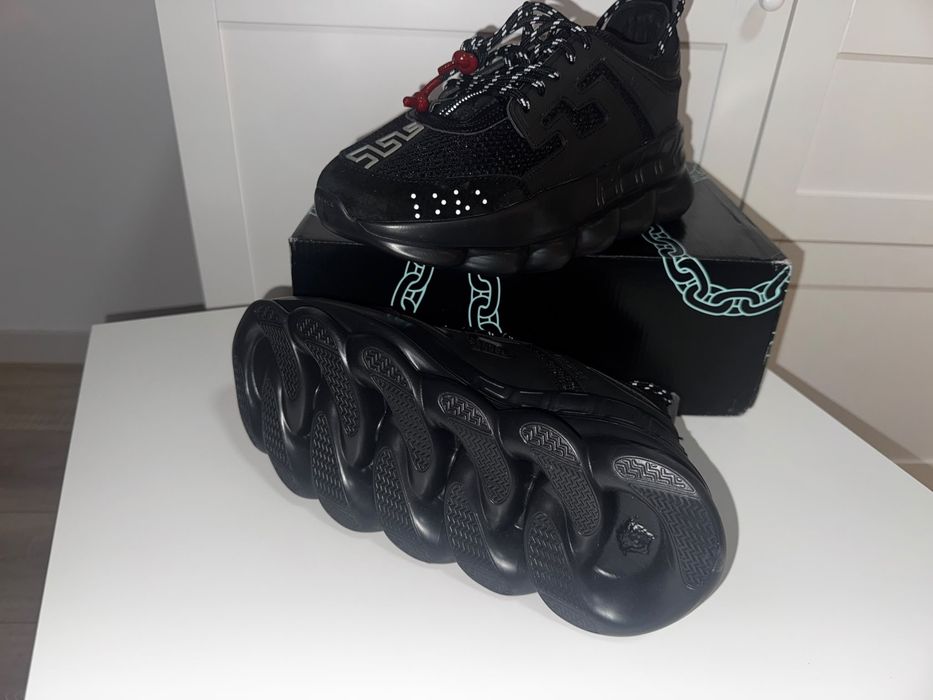 Versace Chain Reaction