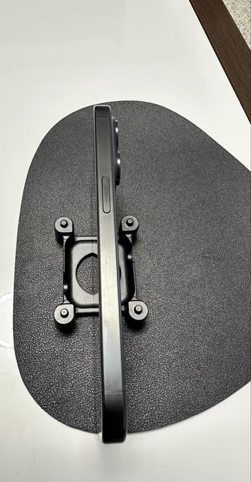 iPhone 15 Pro- 128 Gb