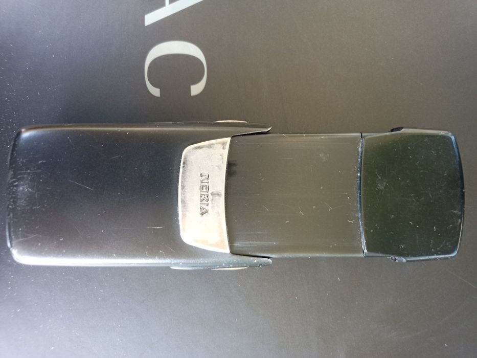 Nokia 8910i Нокиа