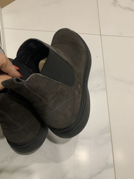 Мъжки оригинални боти GEOX  размерът е 42